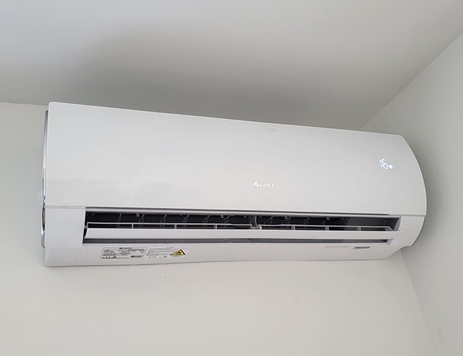 ac 001
